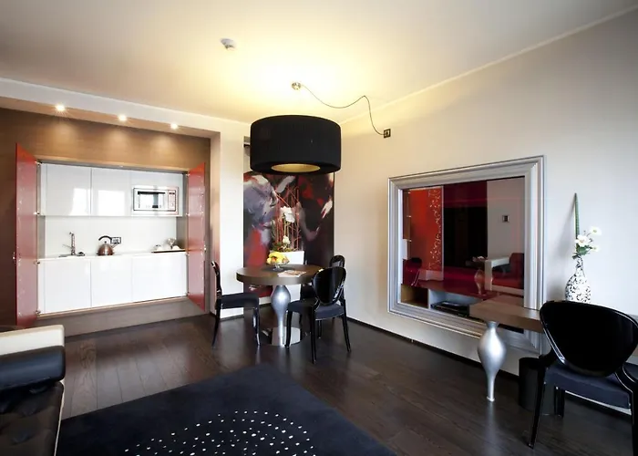 Palace ModernoAlbergo